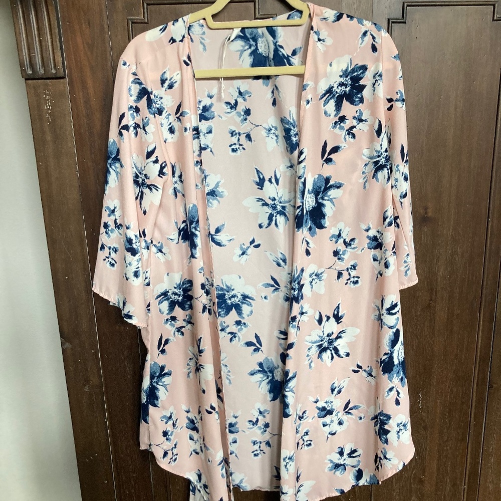 Pink blush maternity floral kimono